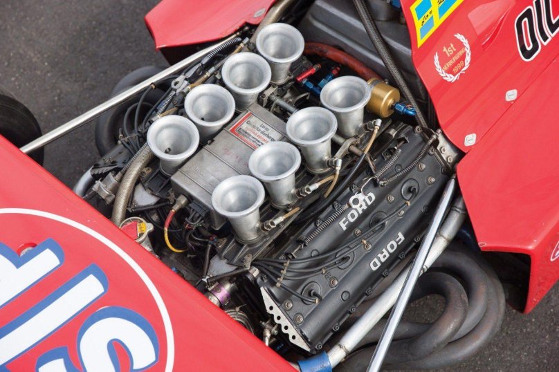 Engine v8 Cosworth Formula 1