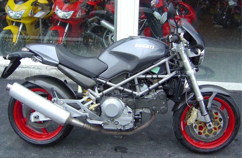 Ducati Monster 916 s4