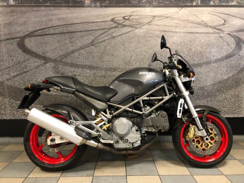 Ducati Monster s4 2001