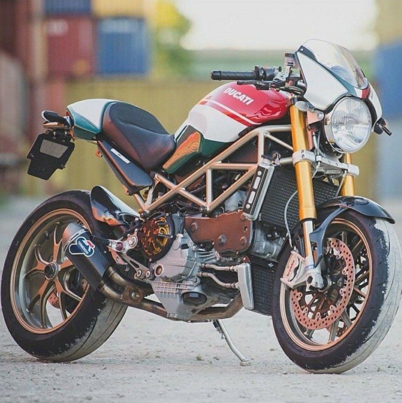 Дукати монстр s4r