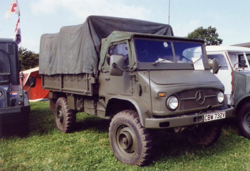 Unimog Mercedes-Benz 404s