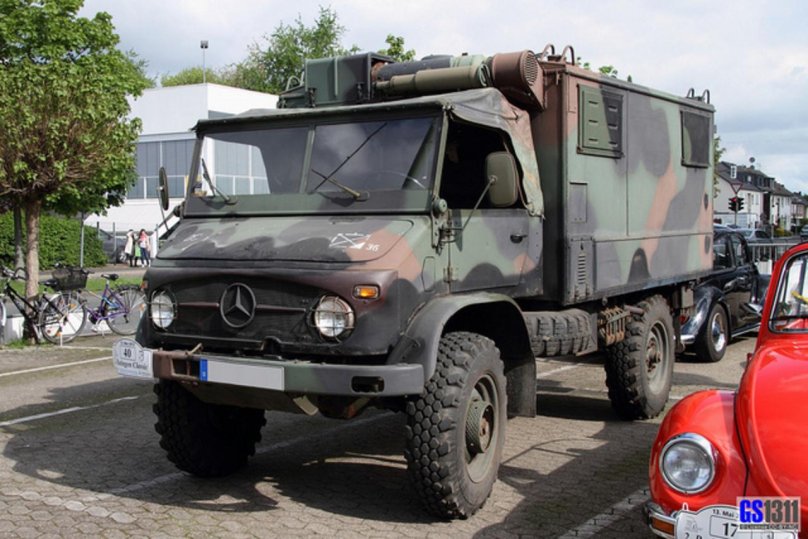 Унимог Мерседес s404