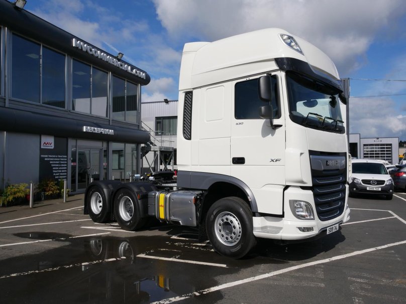 DAF XF 530 FTT 6x4