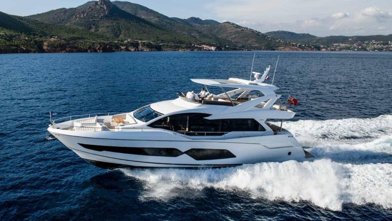 Sunseeker 100 Yacht