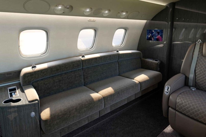Embraer Legacy 650e салон