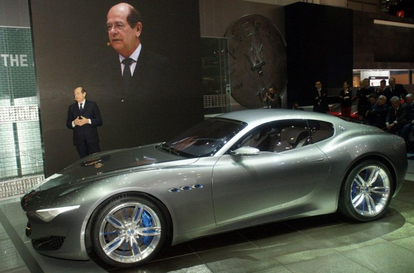 Мазерати Альфиери концепт