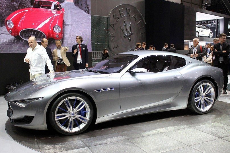 • Джулио Альфьери Мазерати