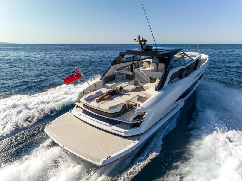 Sunseeker Superhawk 43
