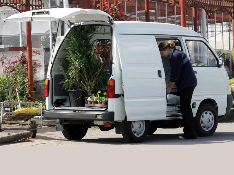 Minivan Piaggio Porter