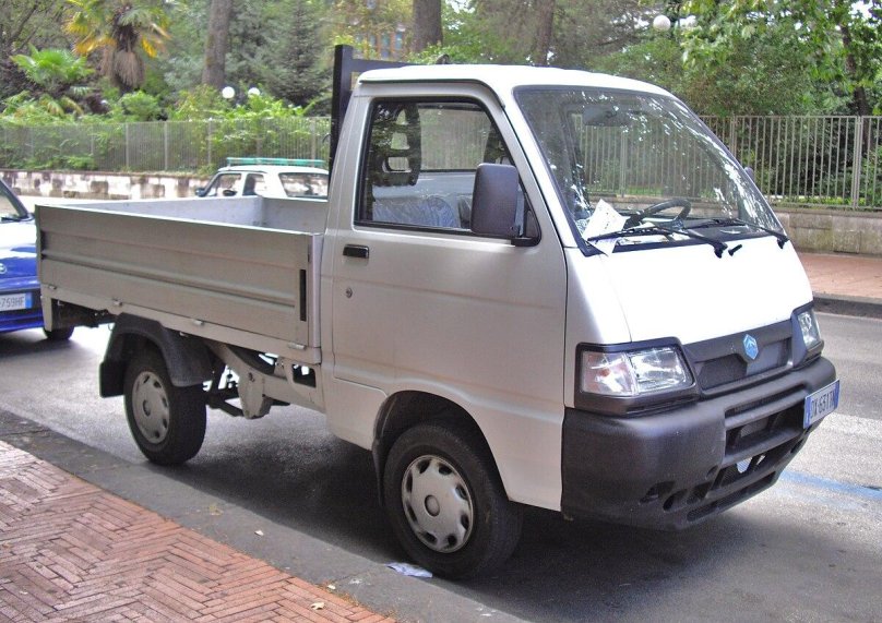 Мини-самосвалы Piaggio Porter