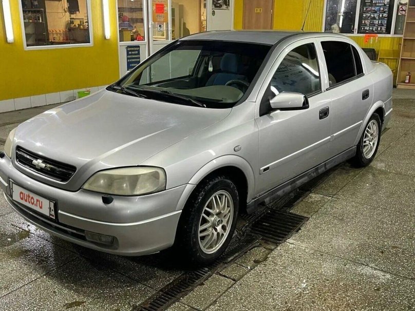 Шевроле Вива 1.8