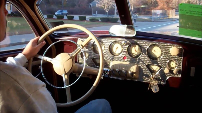 Панель приборов Cord 810