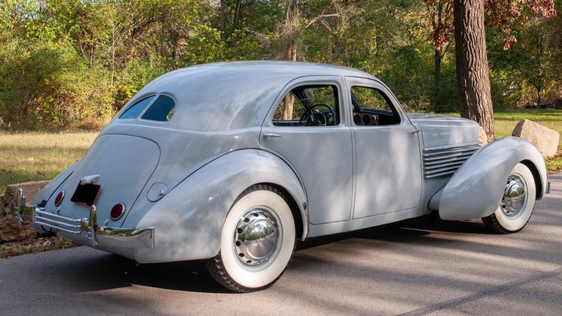 «Корд-810» 1937