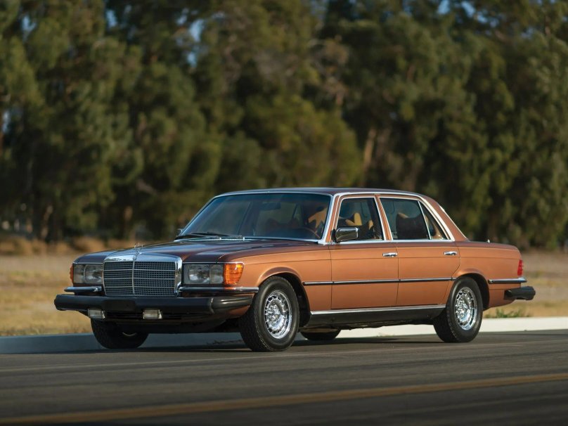 Mercedes Benz w116 450 sel