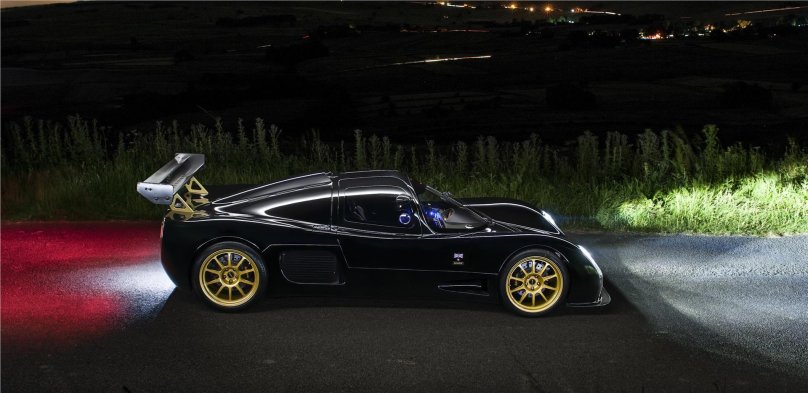 Гиперкар ultima Evolution