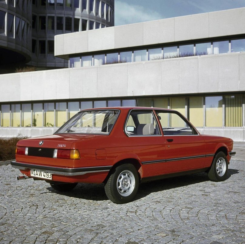 BMW e21 318i