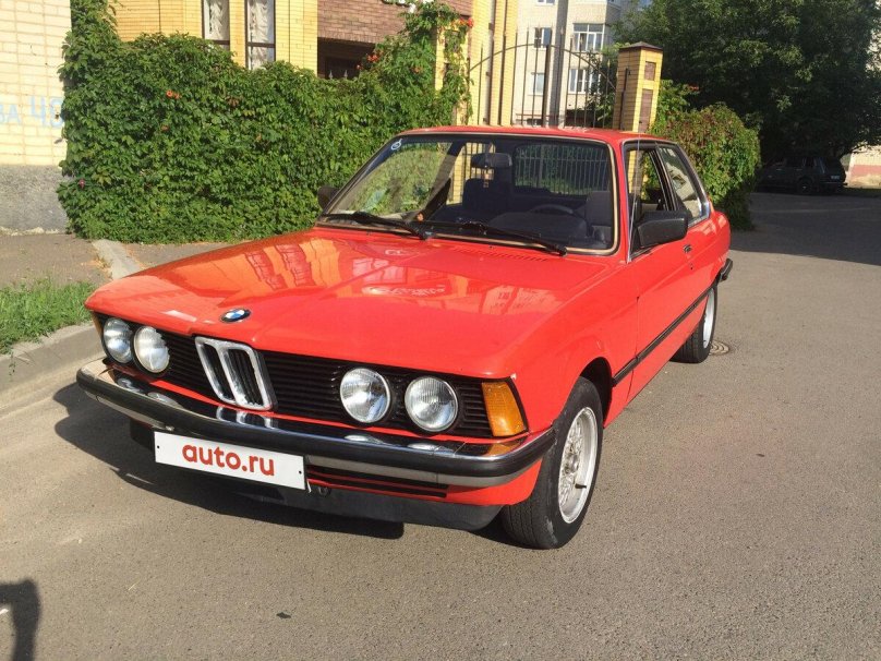 BMW 3 1983