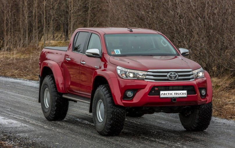 Toyota Hilux Arctic Trucks 2017