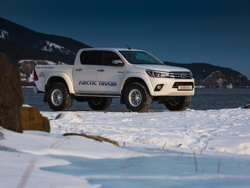Toyota Hilux Arctic Trucks
