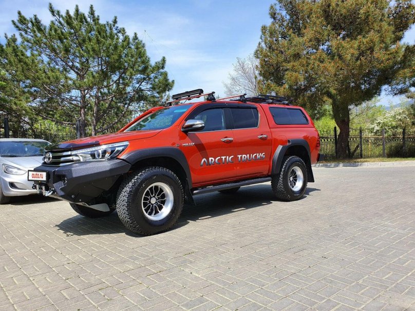 Toyota Hilux Arctic Trucks