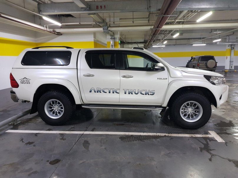 Toyota Hilux 2020 Arctic Trucks