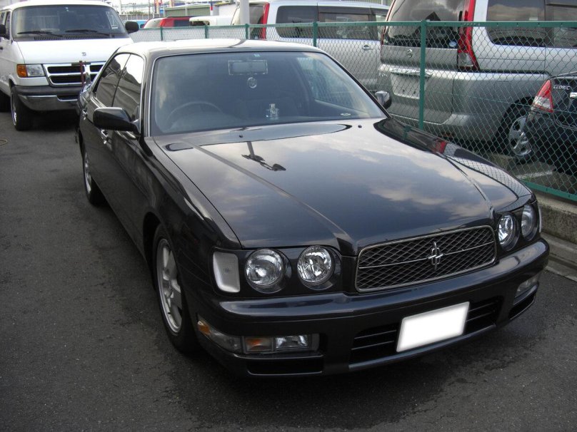 Nissan Cedric y33