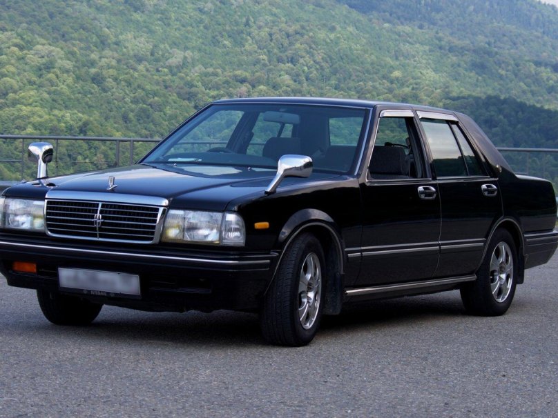Nissan Cedric VII (y31)