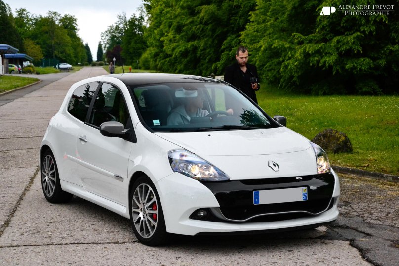 Clio RS 2