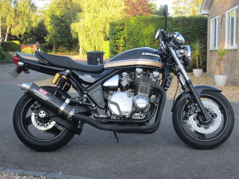 Kawasaki Zephyr 1100 RS