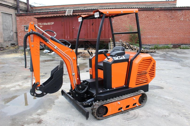 Мини экскаватор Стронг