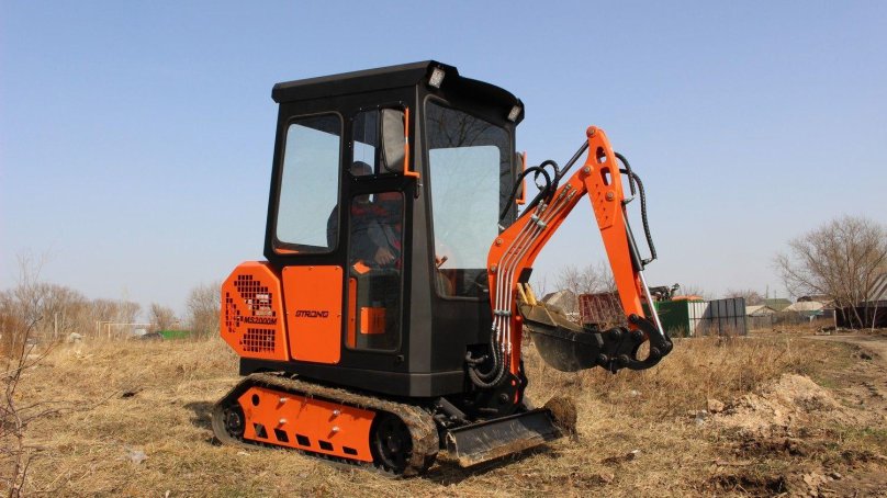 Мини-экскаватор strong MS 2000m