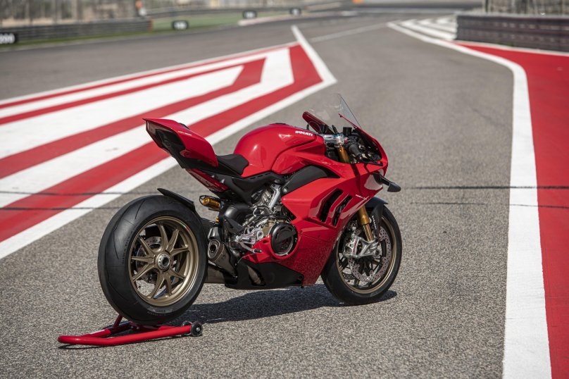 Дукати Panigale v4