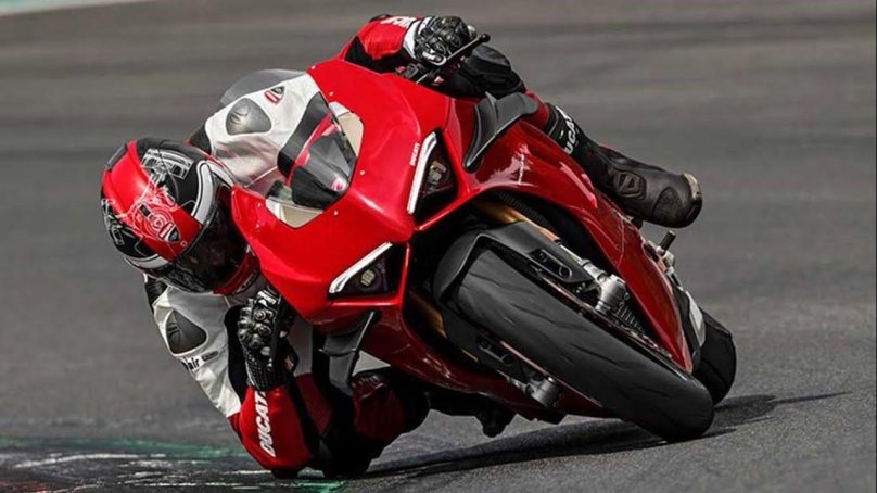 Мотоцикл Ducati Panigale v4 s