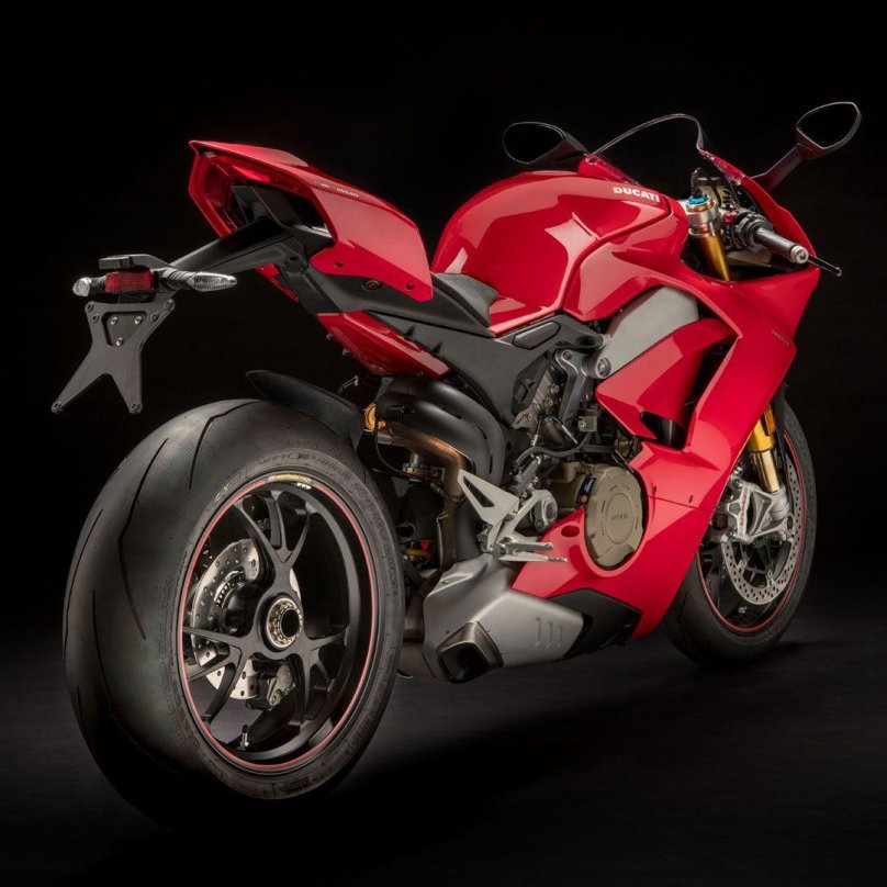 Мотоцикл Ducati Panigale v4 s