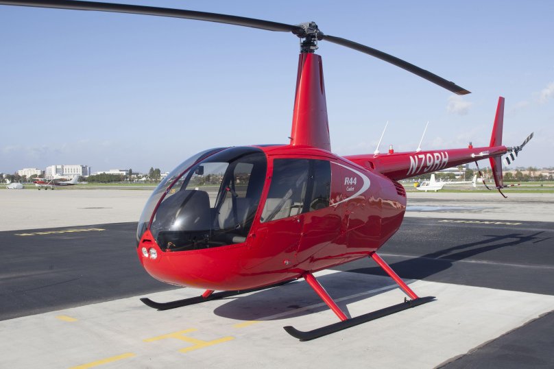 Вертолет Robinson r44