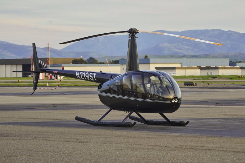 Вертолет Robinson r44 пассажирский