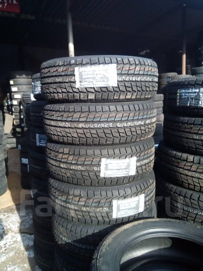 Фото Streamstone 235/45 r18