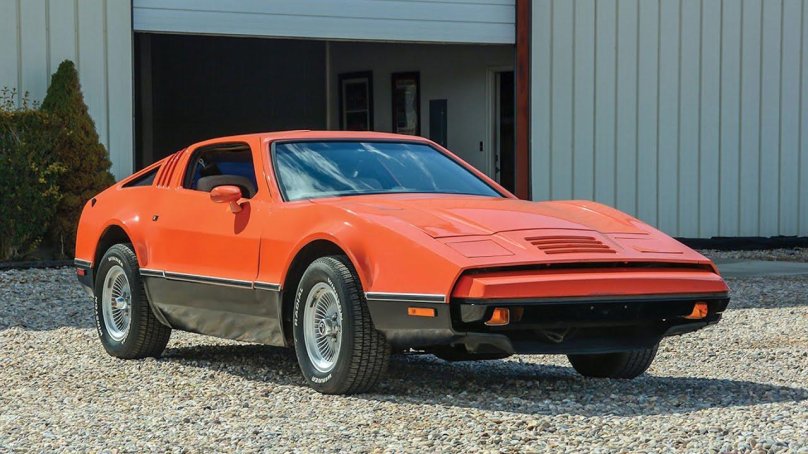 Bricklin машина