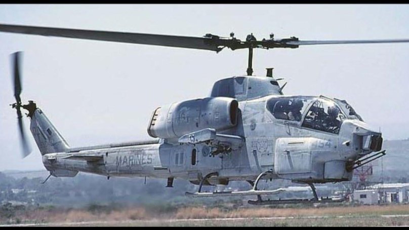 Bell Ah-1 Cobra вертолет