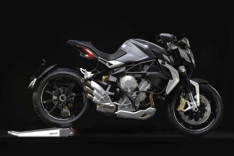 Мотоцикл MV Agusta brutale