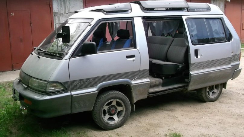 Toyota Master Ace Surf