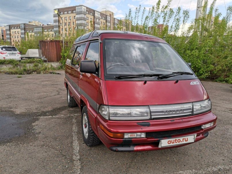 Toyota Master Ace Surf 1991