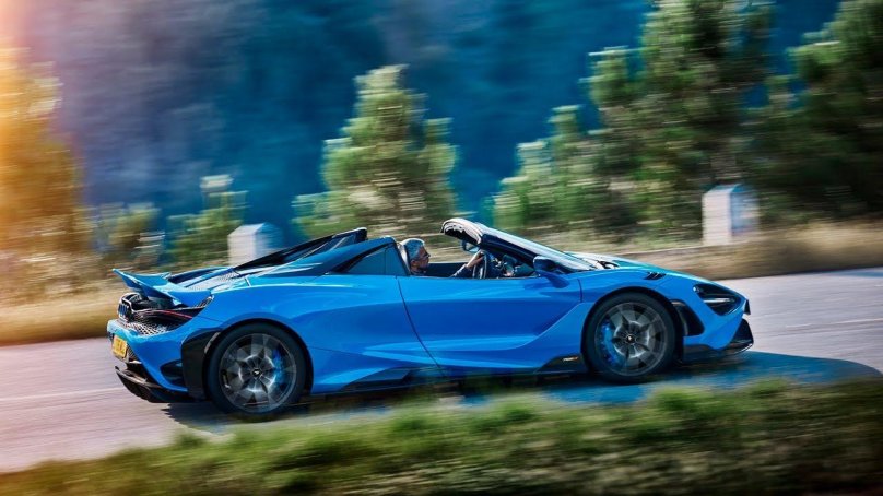 Макларен 765 lt Spider
