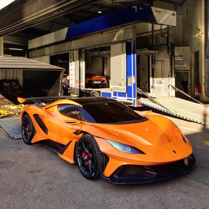 Спорткар Аполло