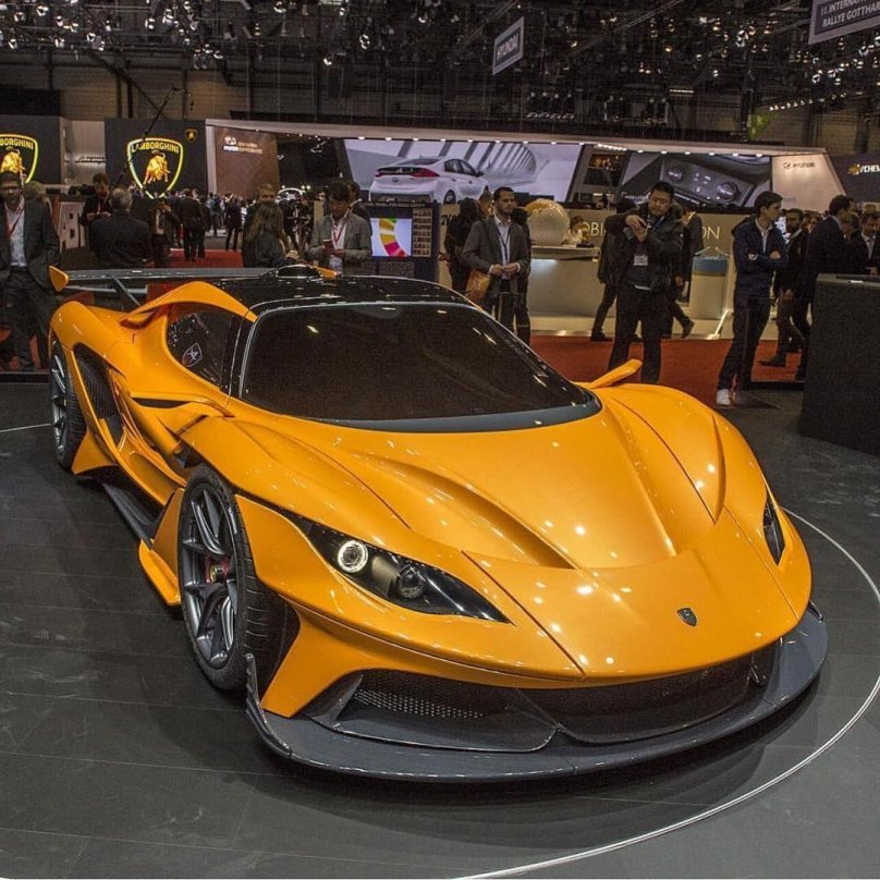 Макларен п1