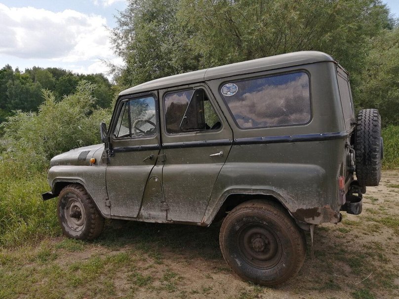 УАЗ 31512 серый