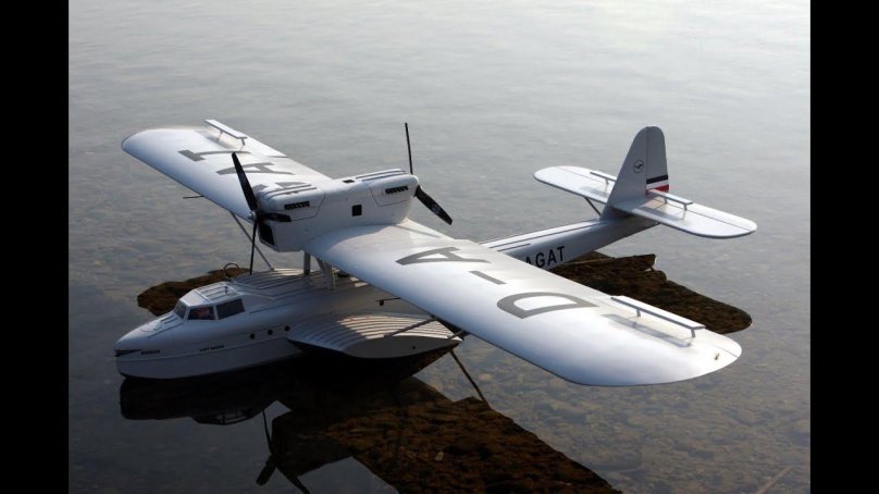 Дорнье Валь гидросамолет