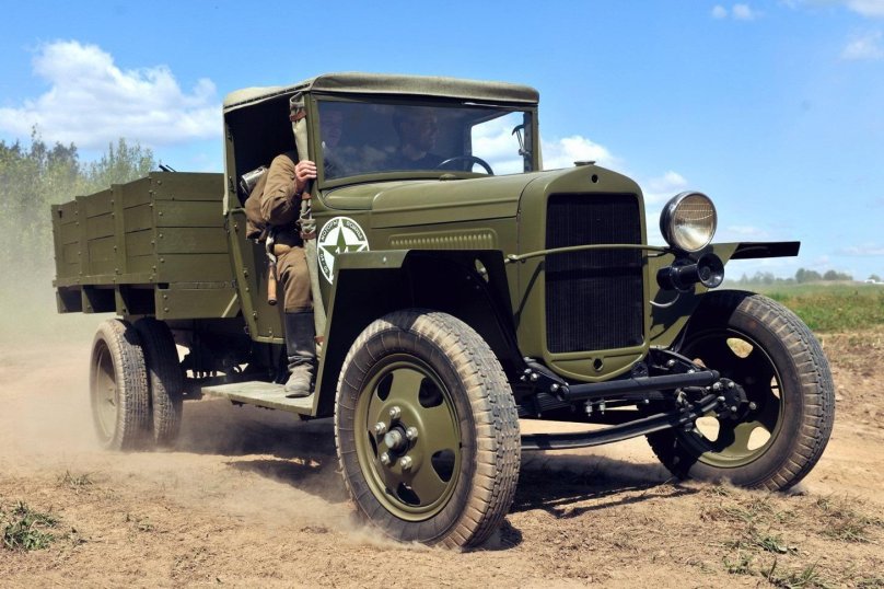 Полуторка машина ГАЗ АА