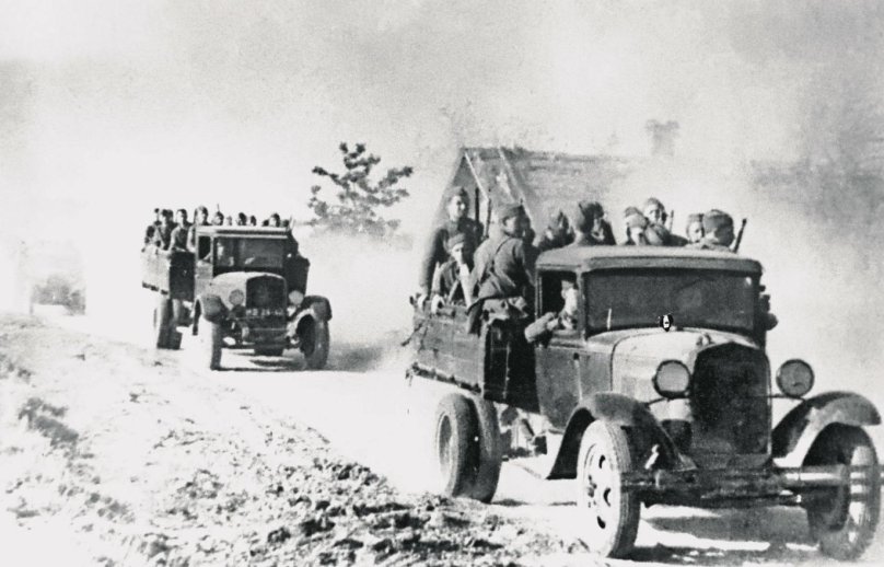 Полуторка автомобиль ВОВ ГАЗ АА