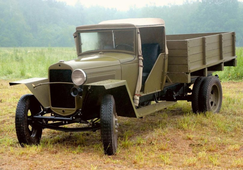 Грузовик полуторка ГАЗ-АА